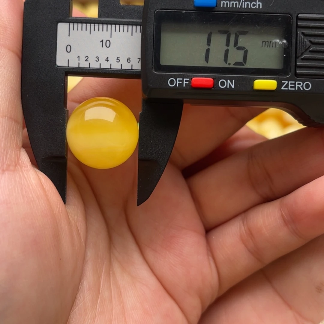 琥珀未镶嵌裸石蜜蜡圆珠笑