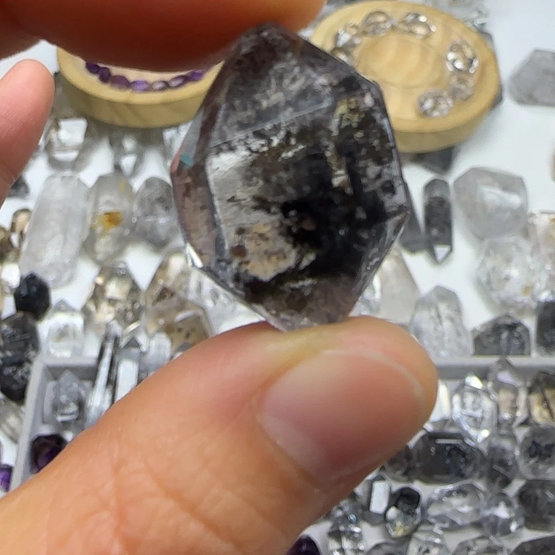 水晶未镶嵌珠宝半成品