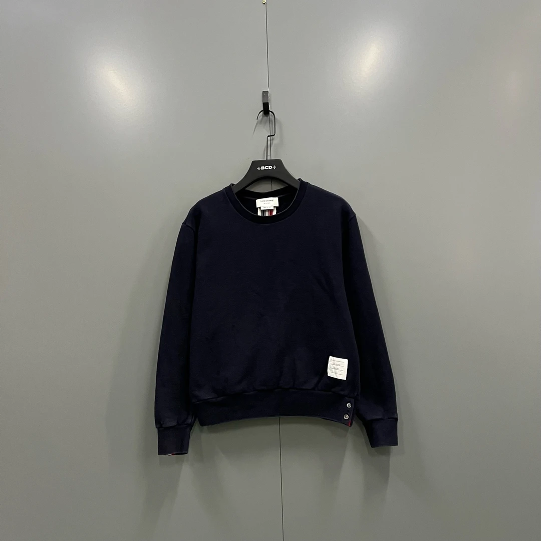 95新 THOMBROWNE zz7 TB 藏青色背后条纹卫衣 2码/207470