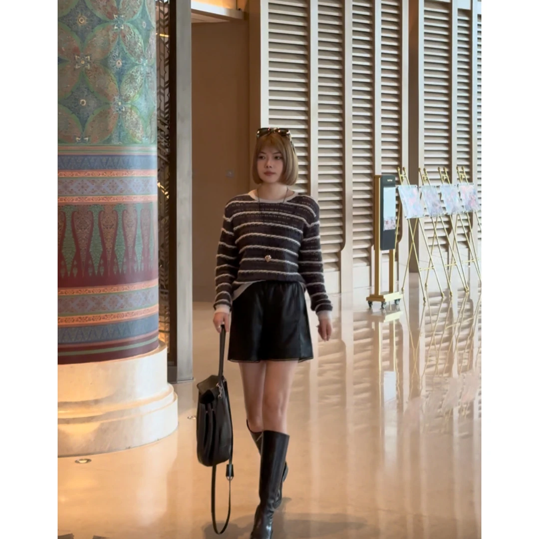 【独特织法】秋季新款圆领条纹针织上衣镂空织法设计感气质长袖