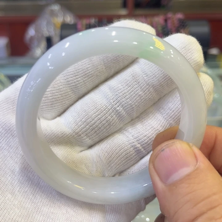 未镶嵌手镯翡翠四海哥翡翠白底青正圈