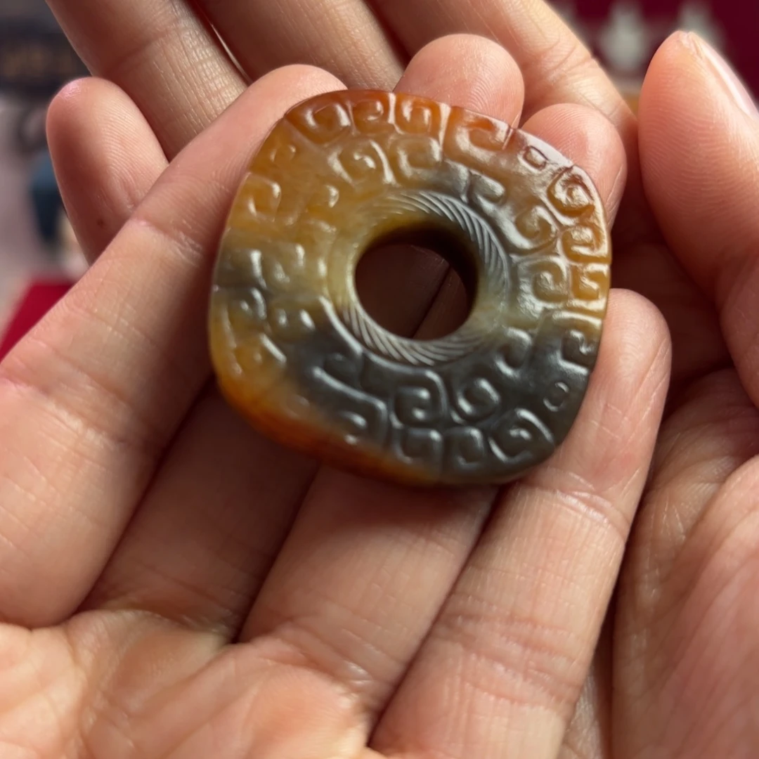 水***道和田玉（糖玉）未镶嵌颈饰