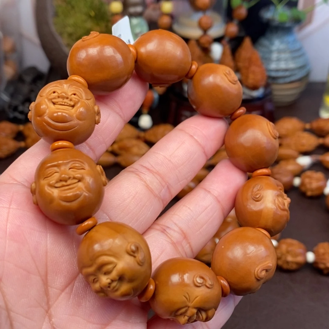 【闪购商品】橄榄核吊坠人生百态