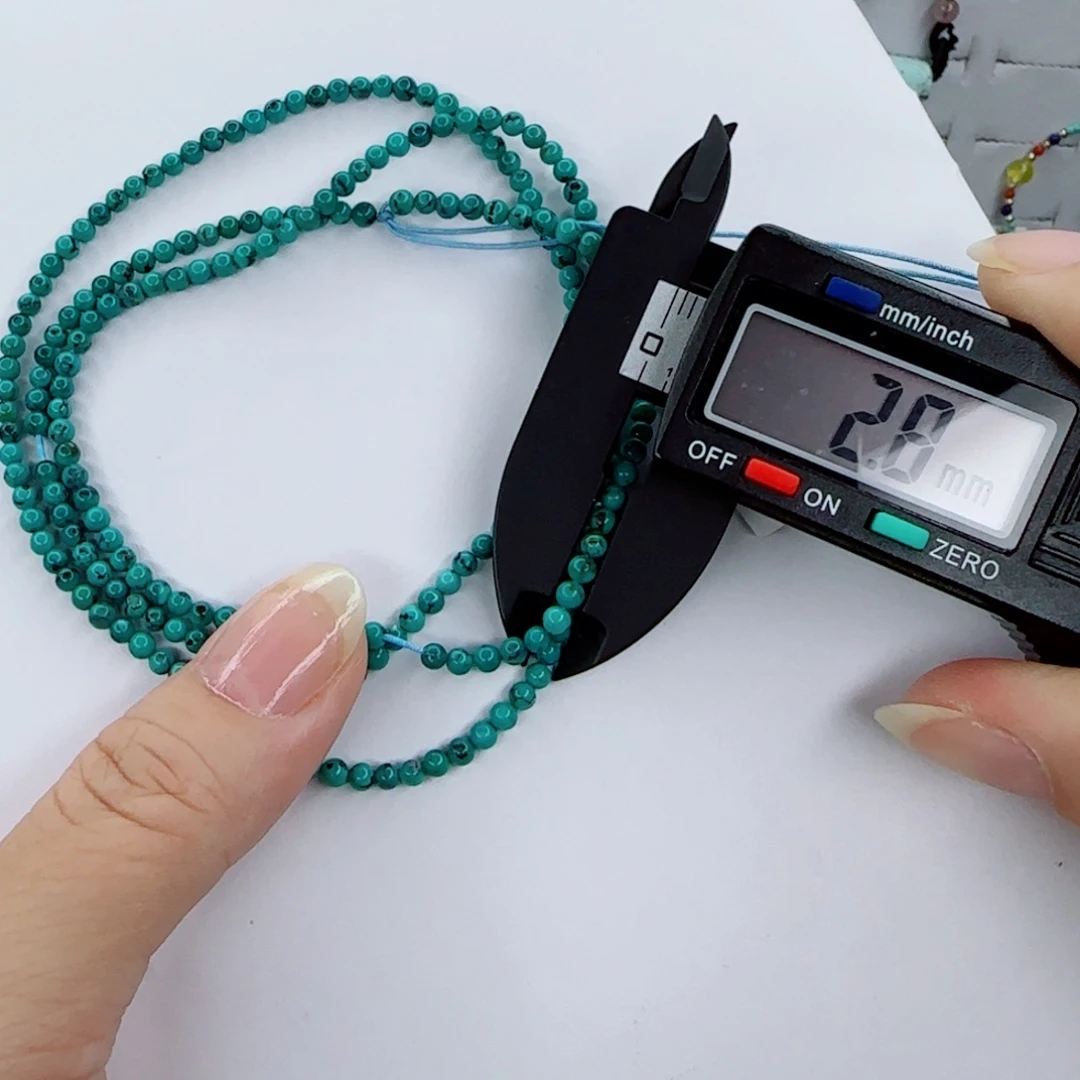 未镶嵌绿松石颈饰