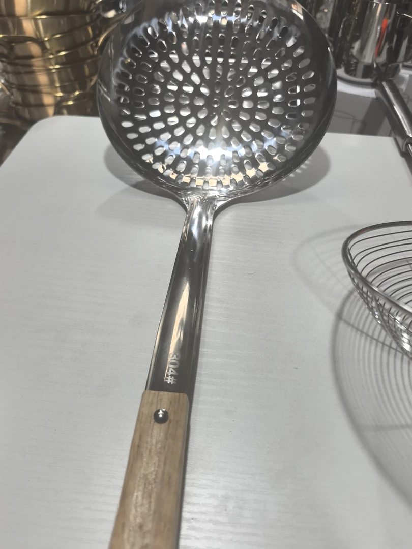 B7099 木把不锈钢漏勺