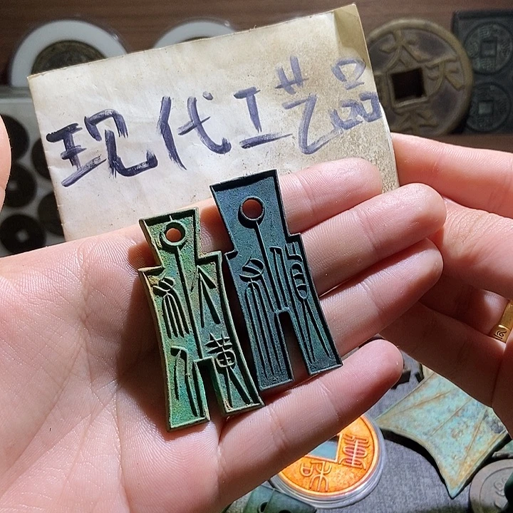 铜现代翻砂制作工艺品