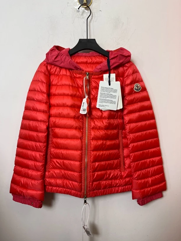 99新 蒙口 橘色羽绒服
