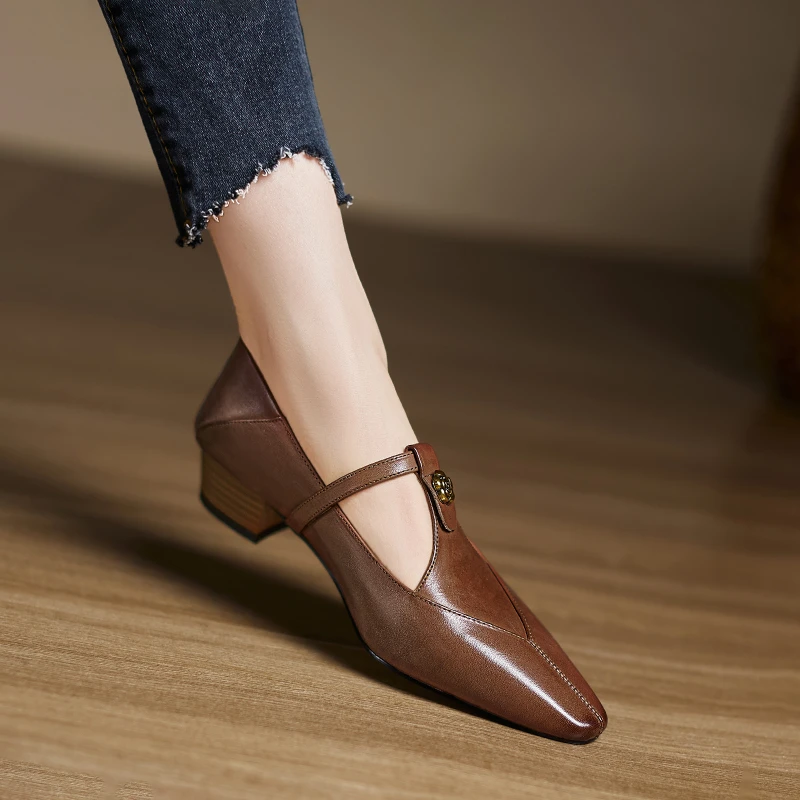 3.5cm~法式复古山茶花浅口玛丽珍单鞋女新款百搭真皮丁字扣小皮鞋