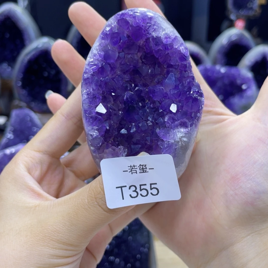 乌拉圭水晶摆件t355