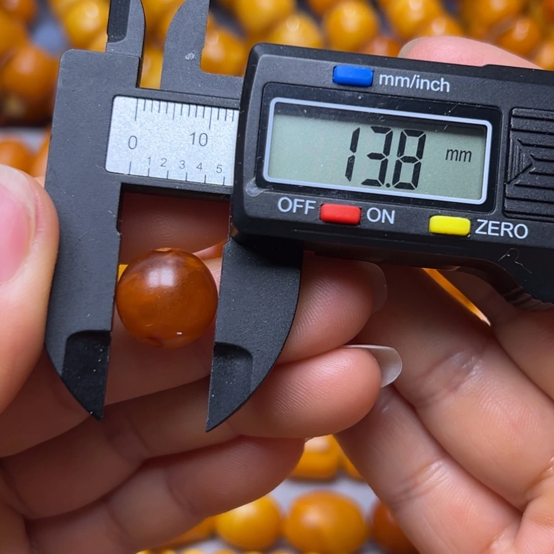 琥珀未镶嵌吊坠(不含链)