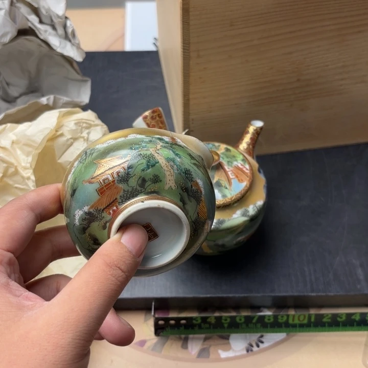 W***8摆件有瑕疵有瑕疵