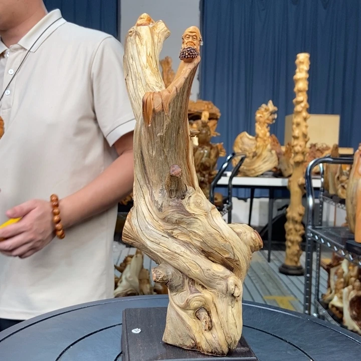 柏木（崖柏）随型摆件