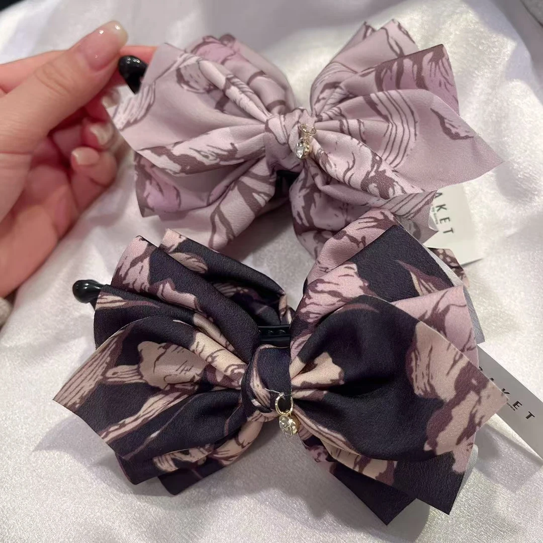 韩国 设计 气质 小众 ins 手工 碎花 香蕉夹F086