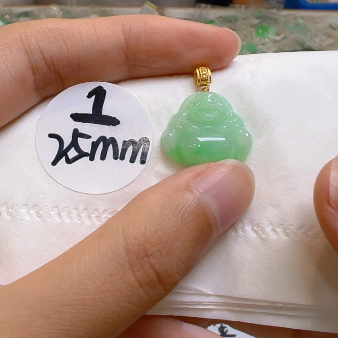 吊坠(不含链)18K金镶嵌翡翠