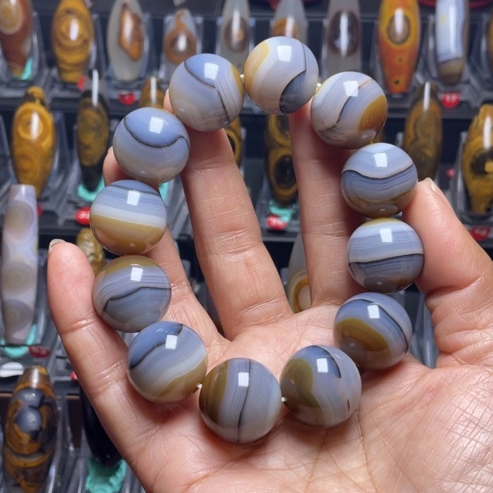 玛瑙/玉髓颈饰未镶嵌