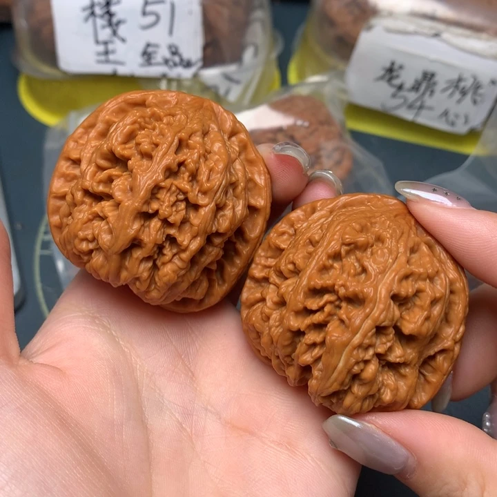 文玩核桃把件48-30929-0