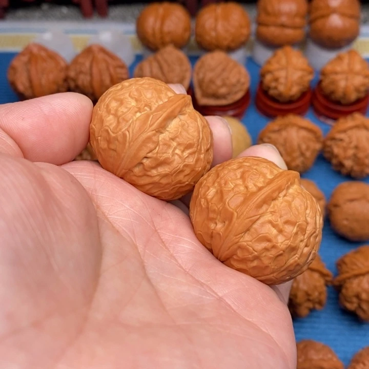 @***R把件文玩核桃舍利子