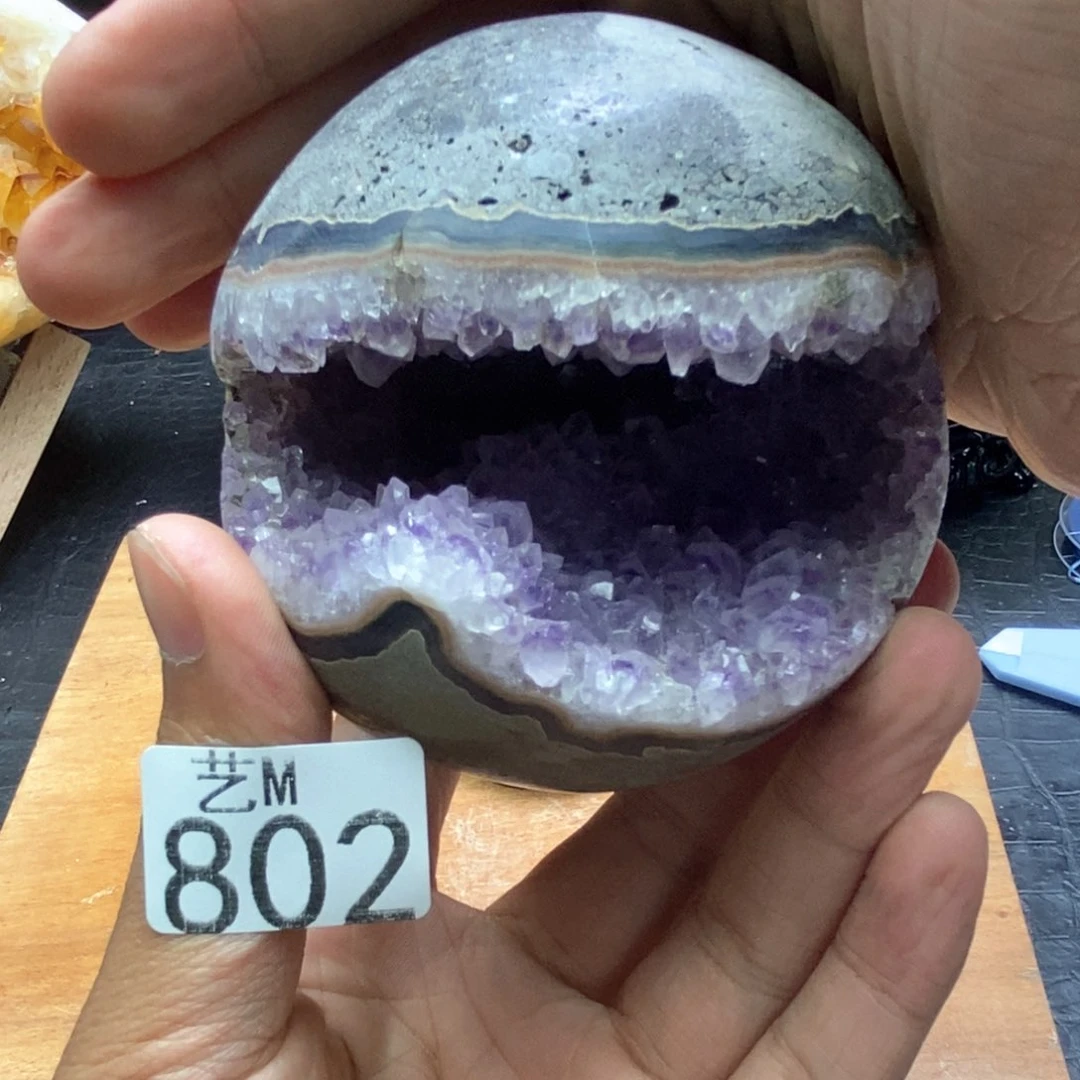 未镶嵌水晶大型摆件（非配饰）