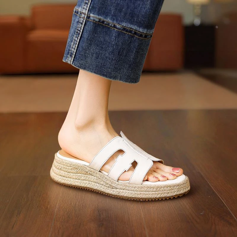 超轻底~舒适5CM小个子增高厚底真皮露趾草编跟一字凉拖鞋女夏外穿