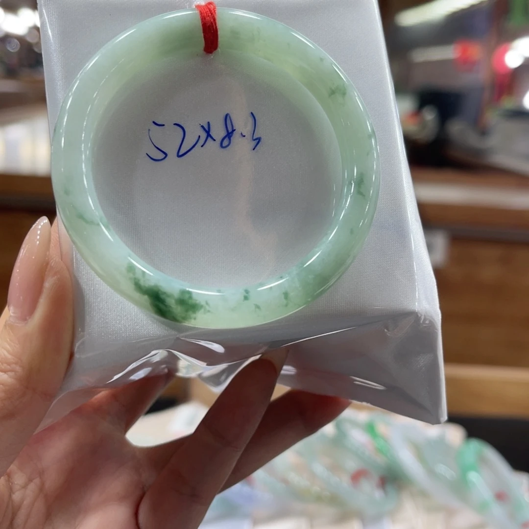 未镶嵌手镯翡翠翡翠