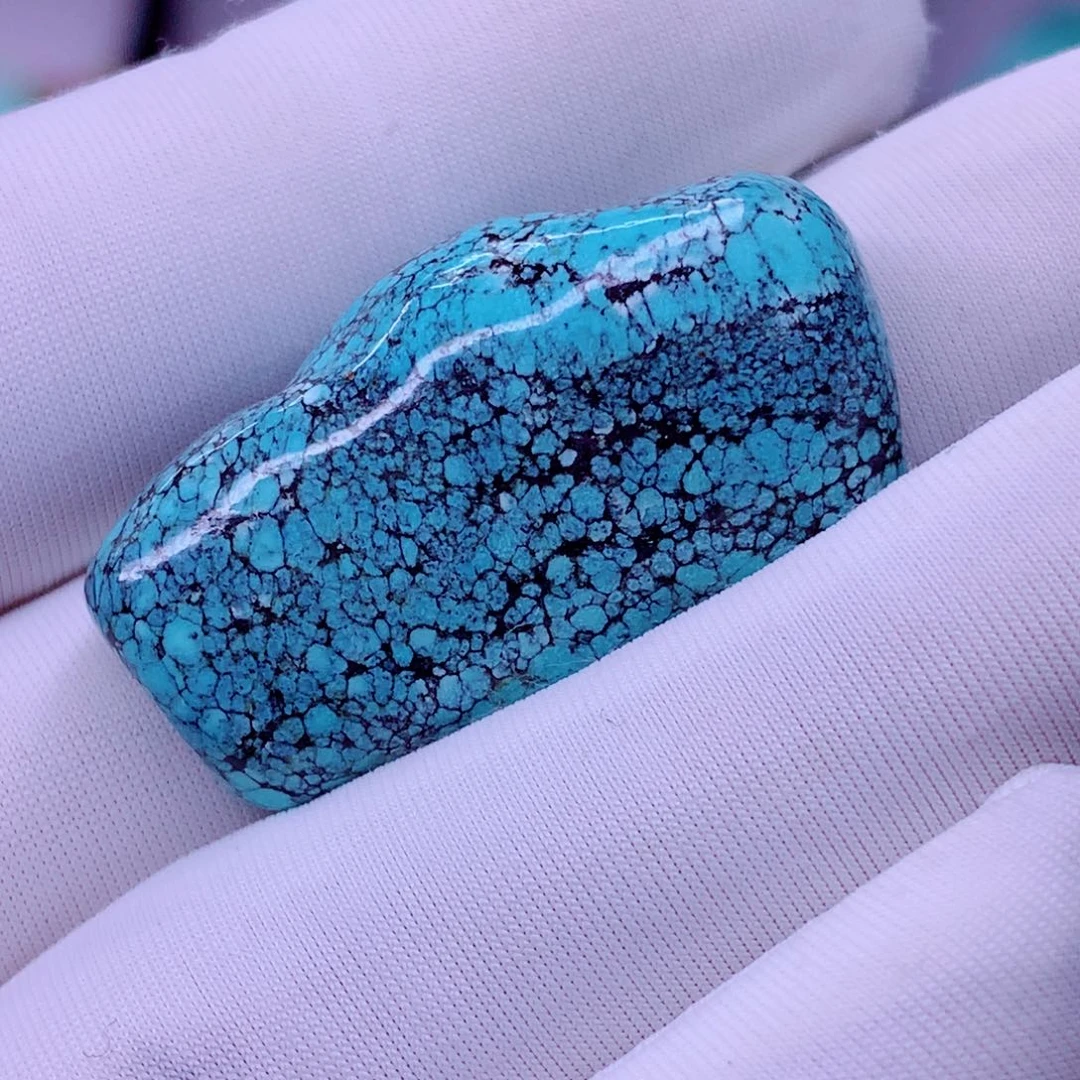 绿松石未镶嵌原矿绿松石