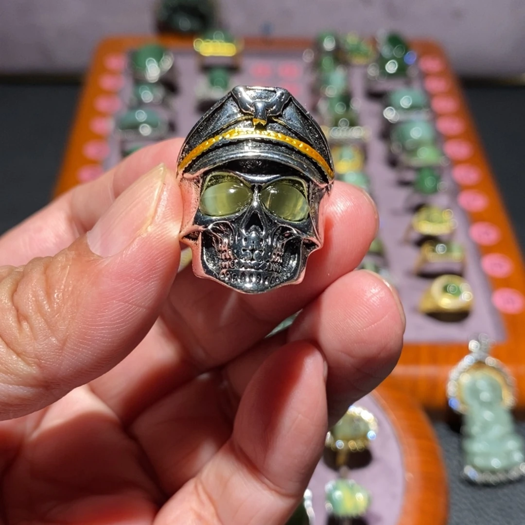 和田玉未镶嵌戒指