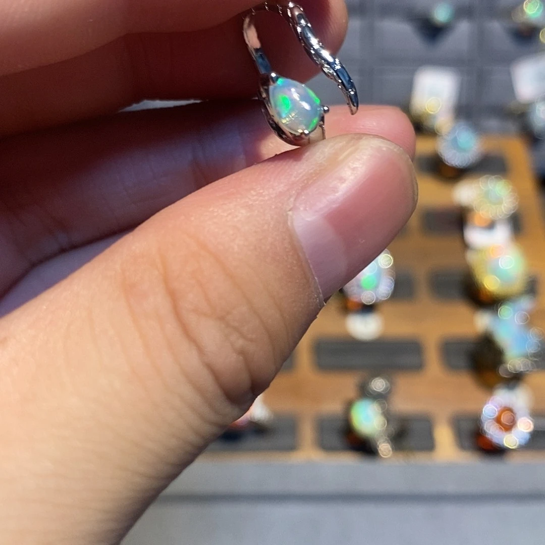 欧泊欧泊戒指合金