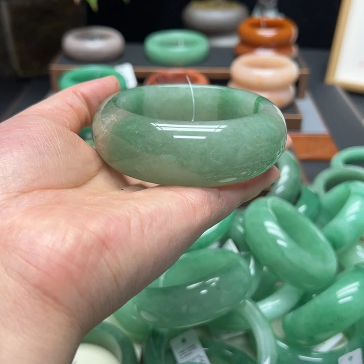 用***7石英质玉（非洲翠）合金佘太翠