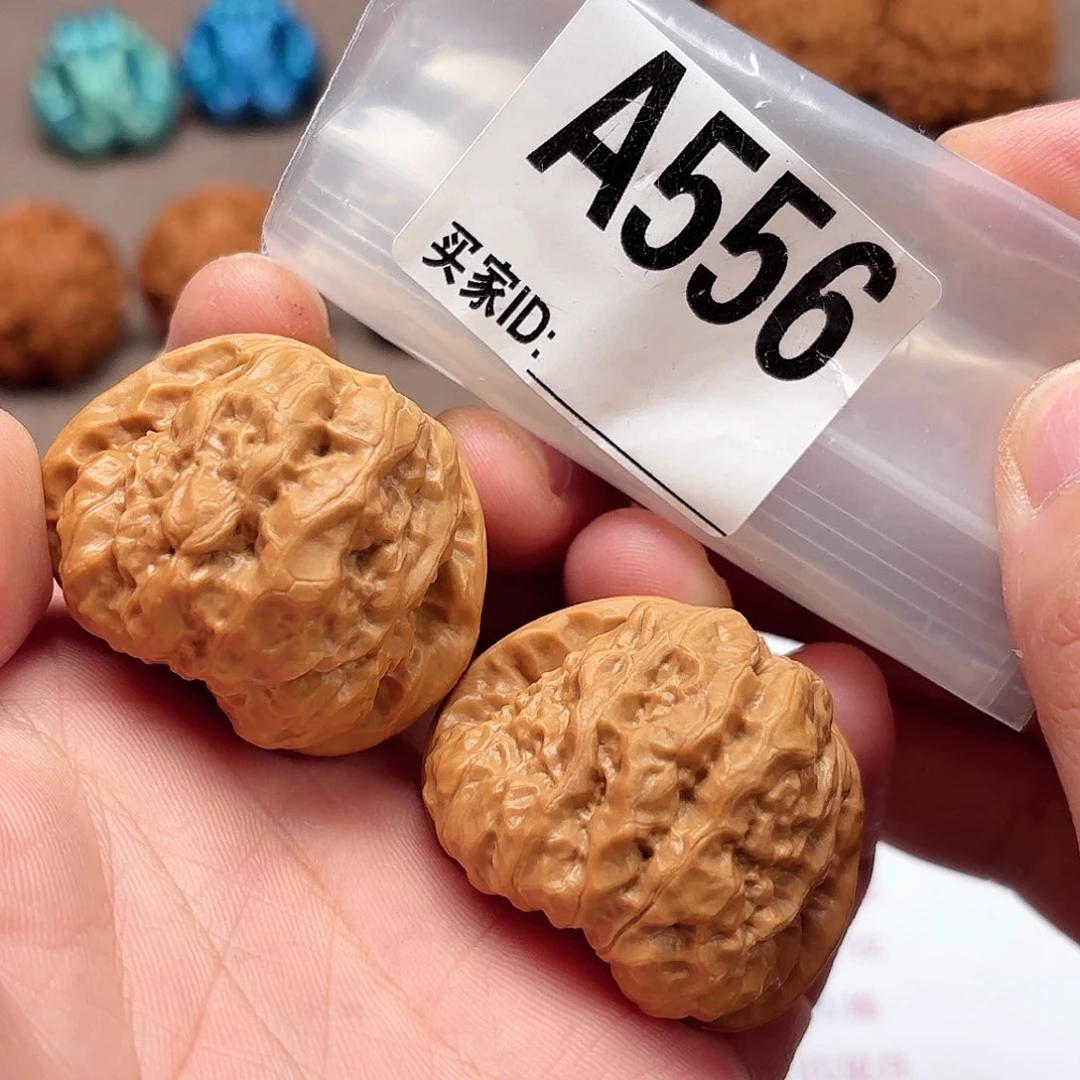 把件文玩核桃40蛤蟆头556
