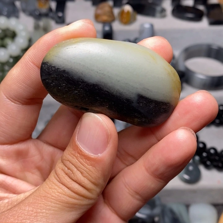 D***F和田玉未镶嵌挂件