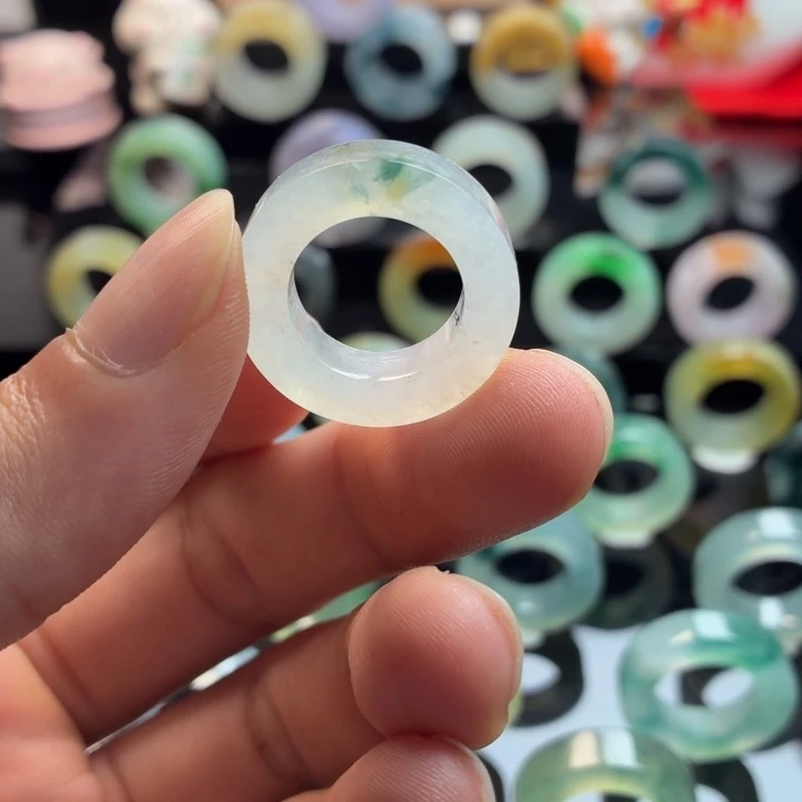 定制翡翠未镶嵌戒指12-16