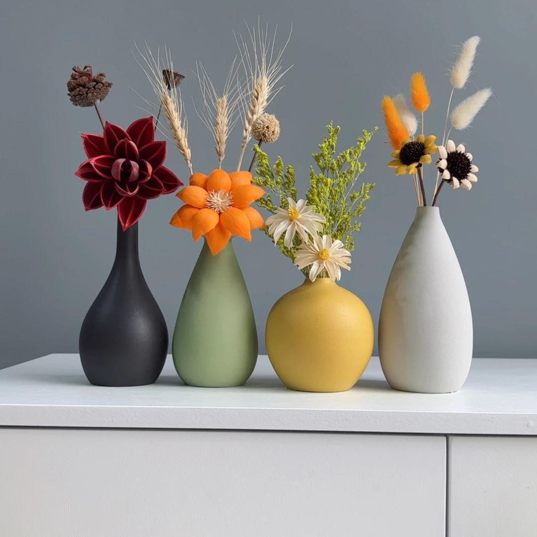 摆件陶瓷小花瓶摆件含花总高约20-30cm