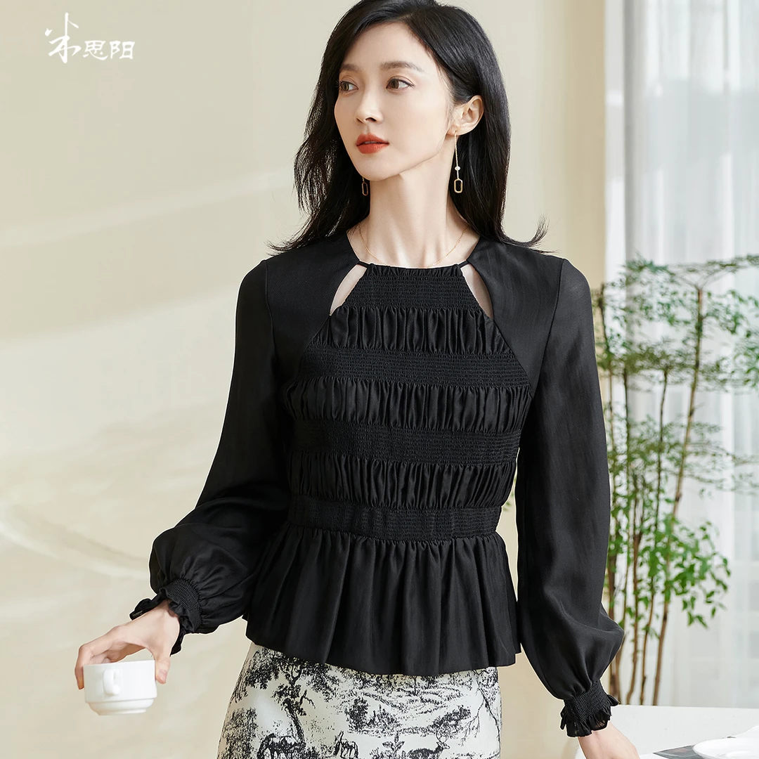 【小熊专属】法式别致上衣纯色镂空设计感灯笼袖衬衫女5P24AC0241