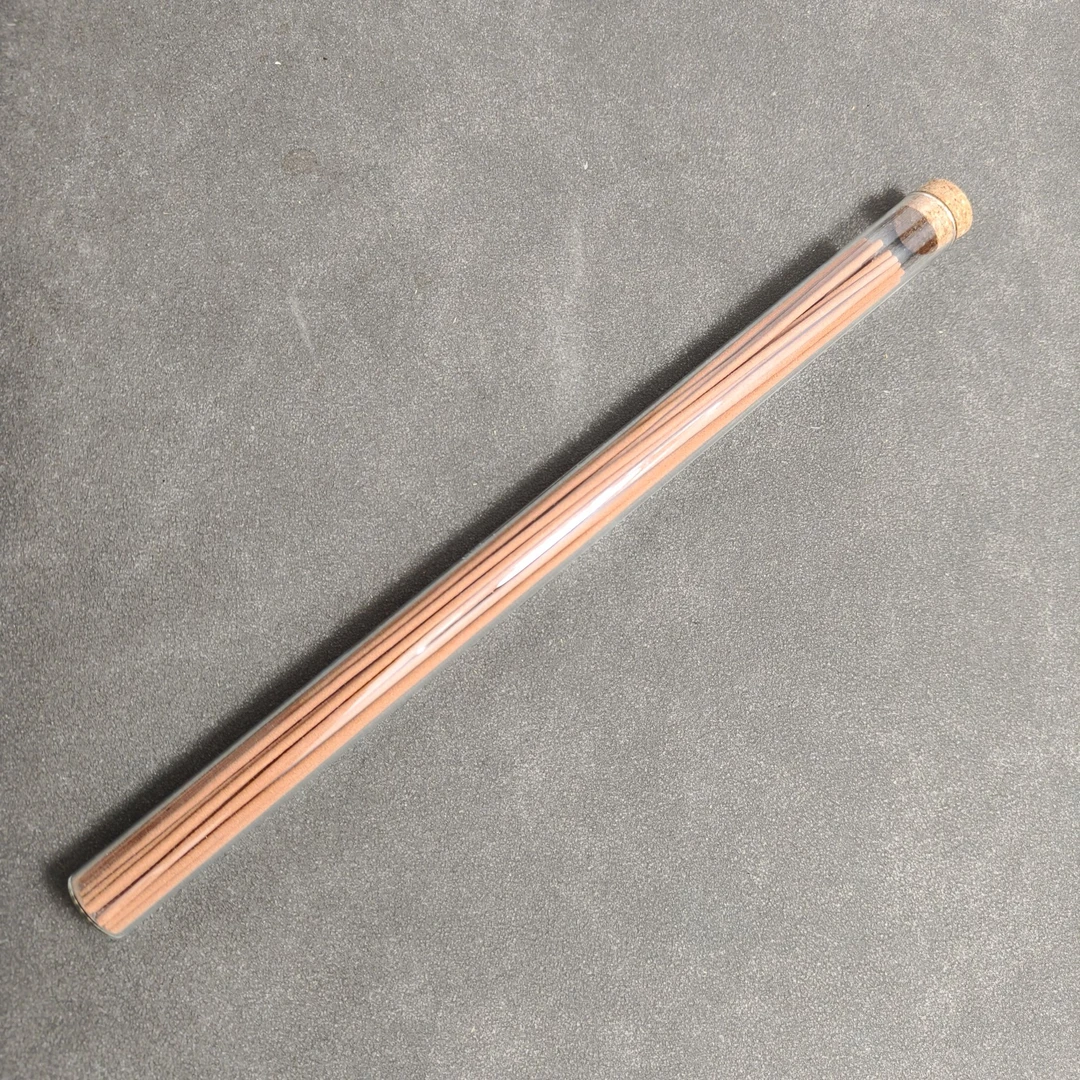 沉香DW-001  单8*9