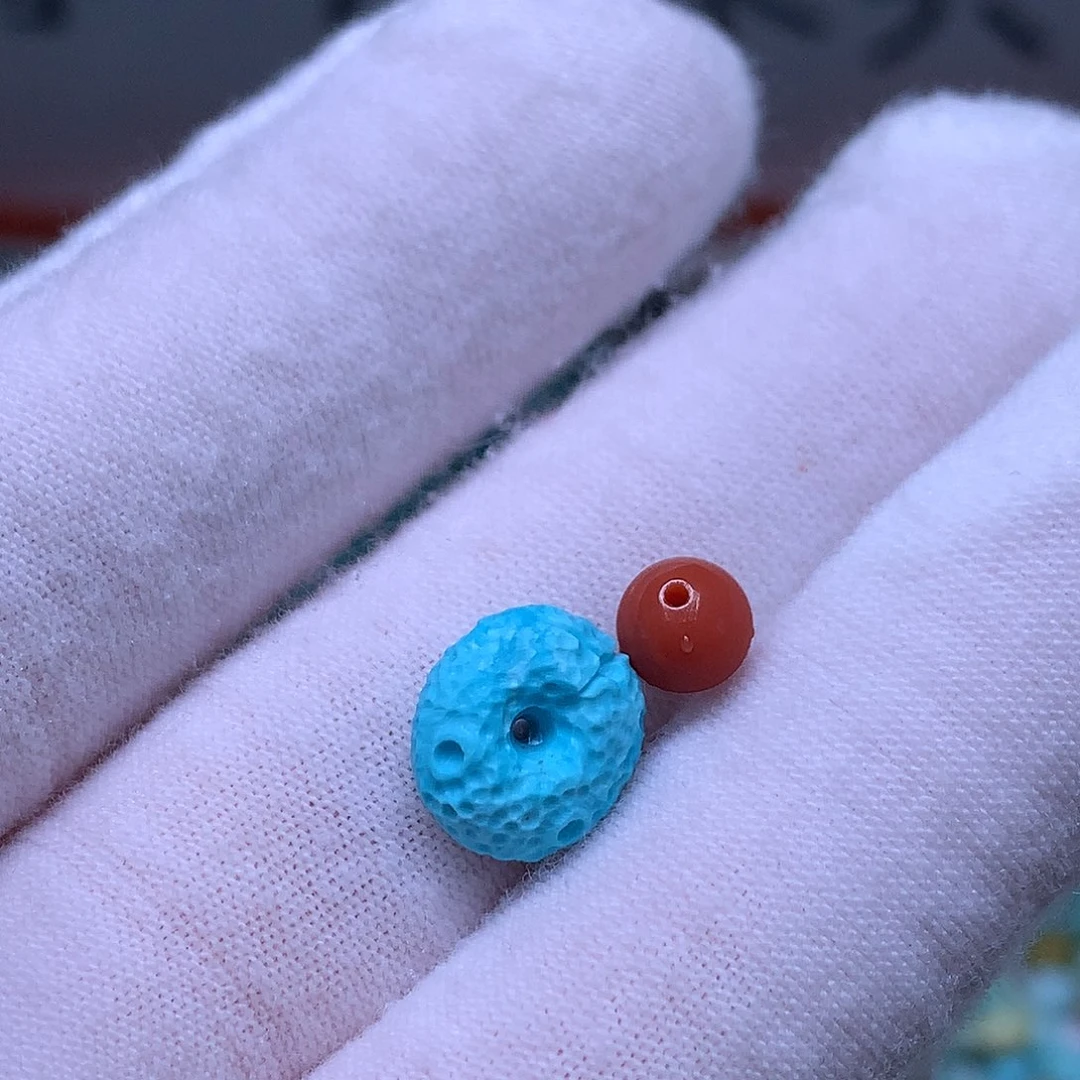 哎***喂南红玛瑙未镶嵌珠宝奇石