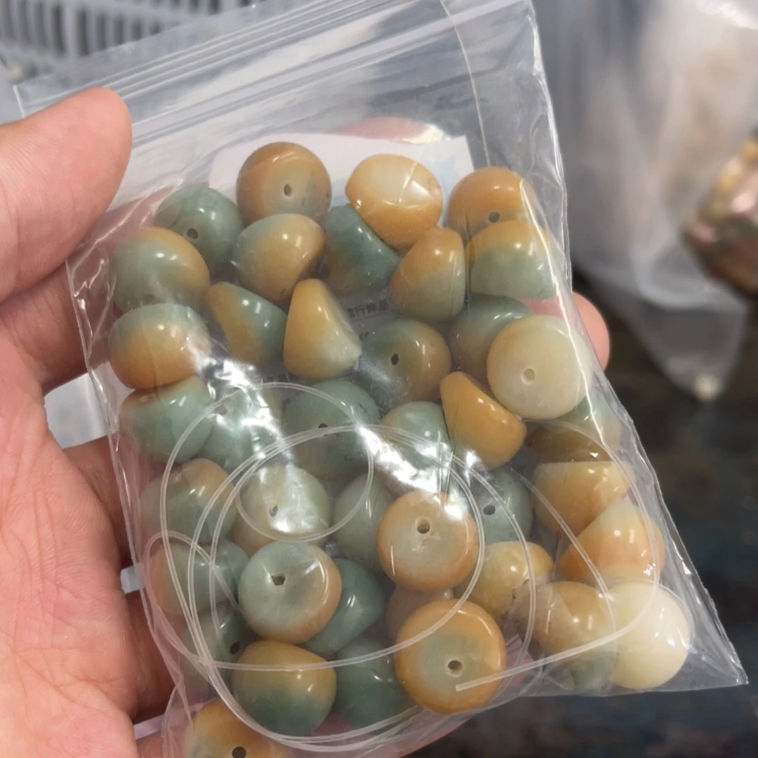 吊坠白玉菩提沫*z14/30-40颗瑕锅底蒜瓣