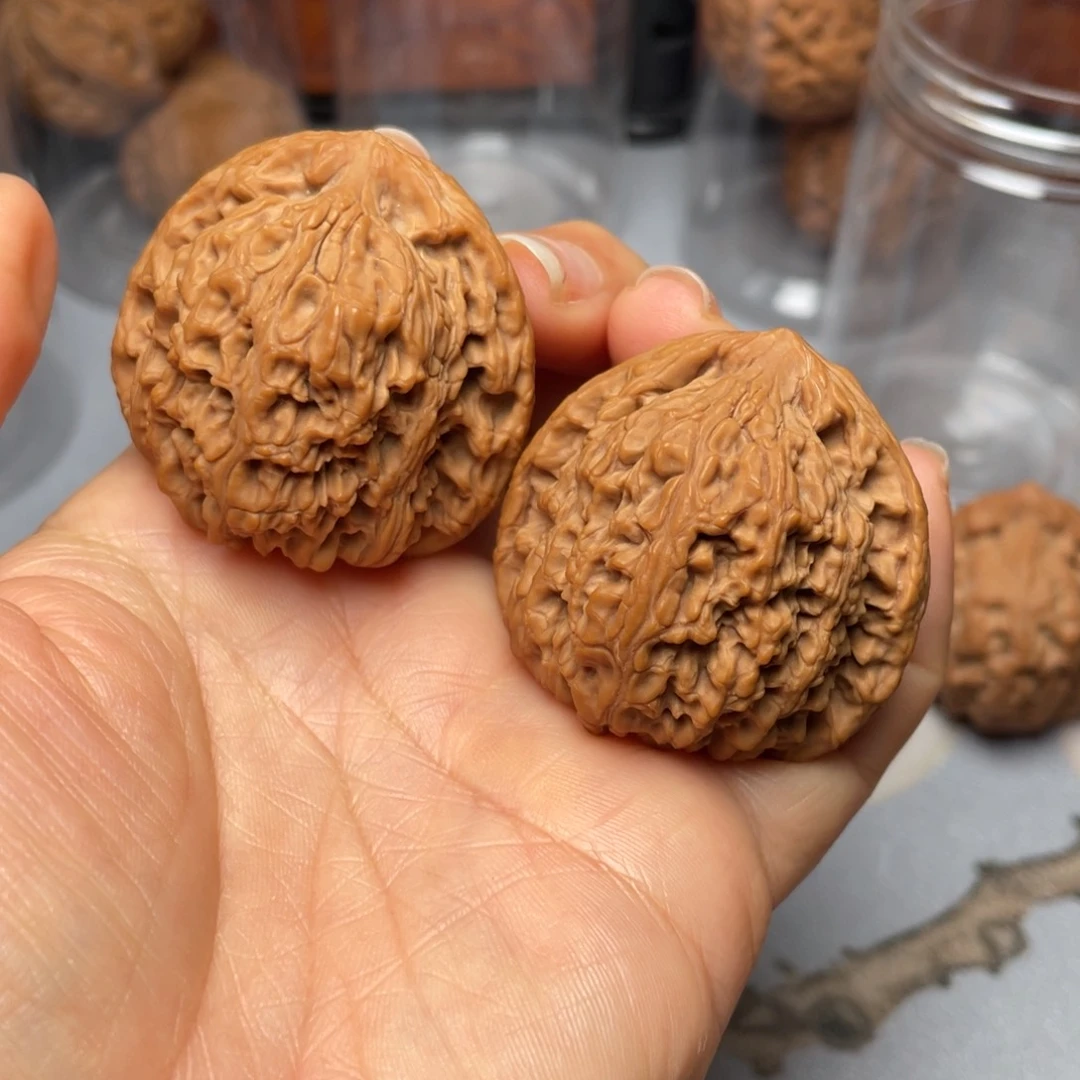 【闪购商品】文玩核桃吊坠南疆…………