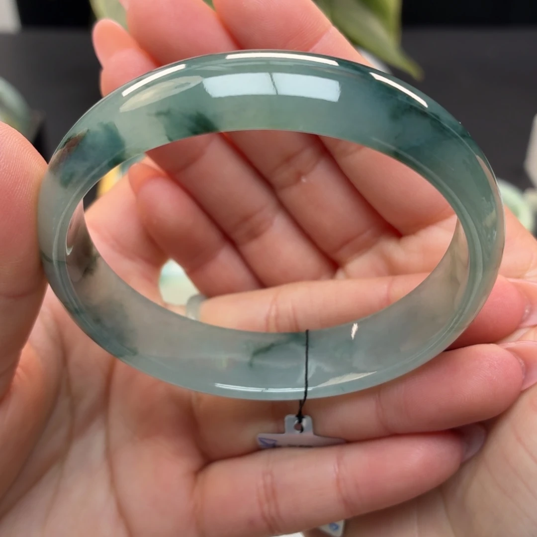 翡翠未镶嵌手镯天然