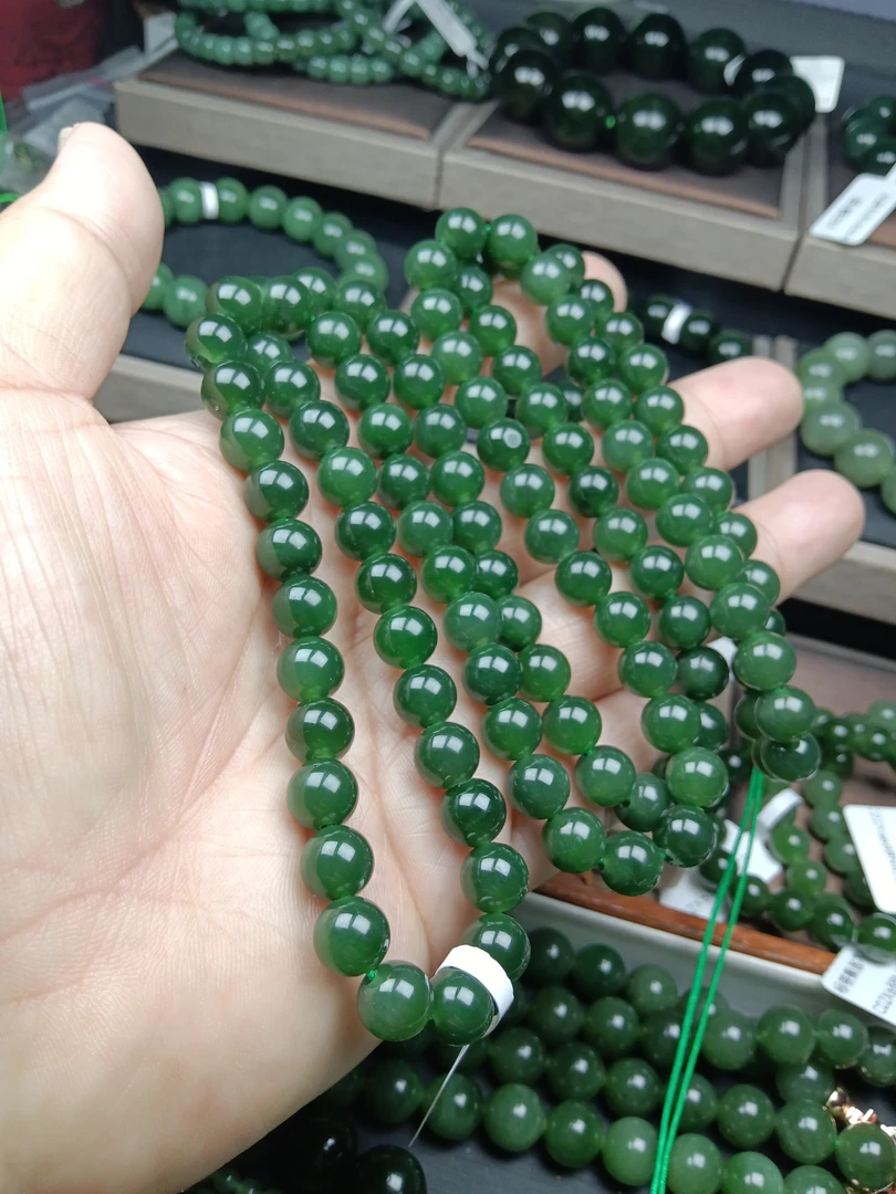 和田玉碧玉8mm108颗菠菜绿