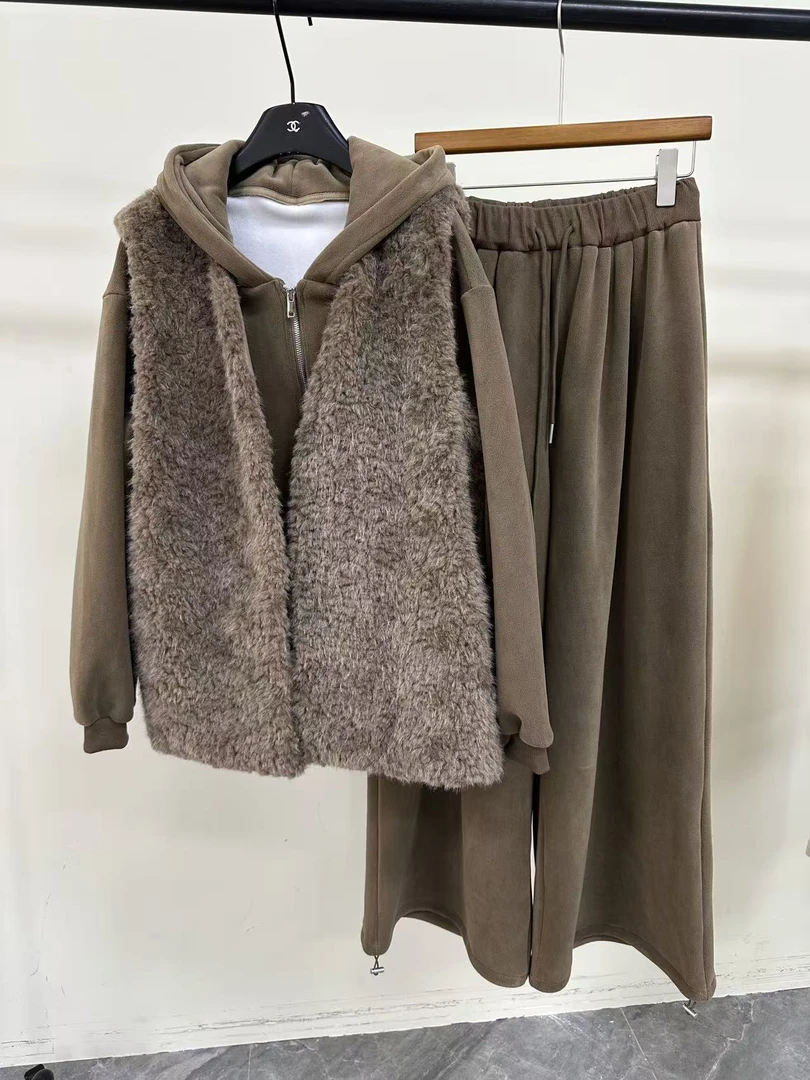 HEINA低版本婴儿绒马甲卫衣休闲裤三件套 Q