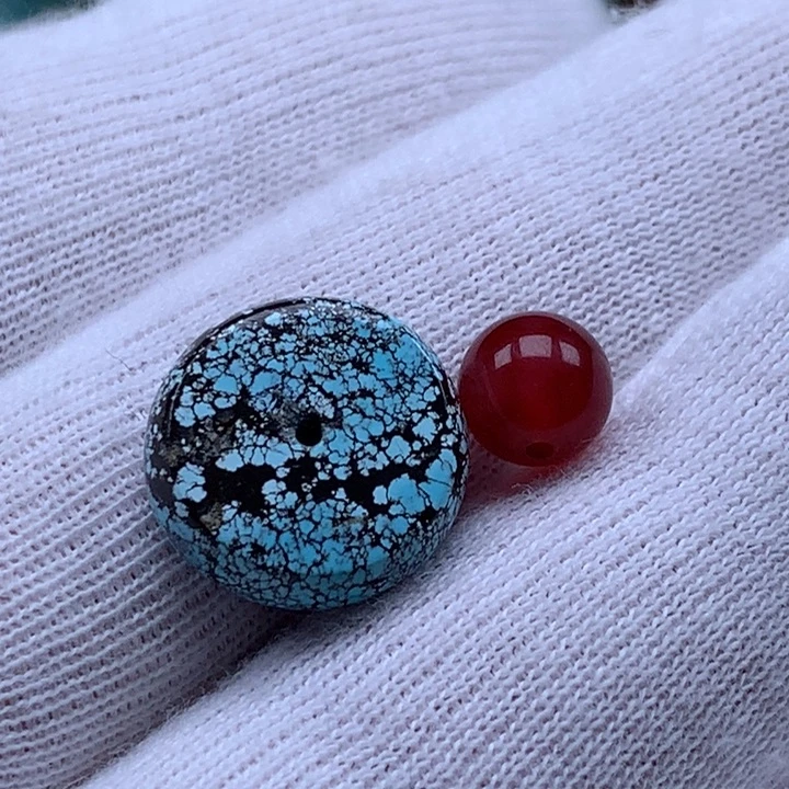 南红玛瑙未镶嵌珠宝奇石