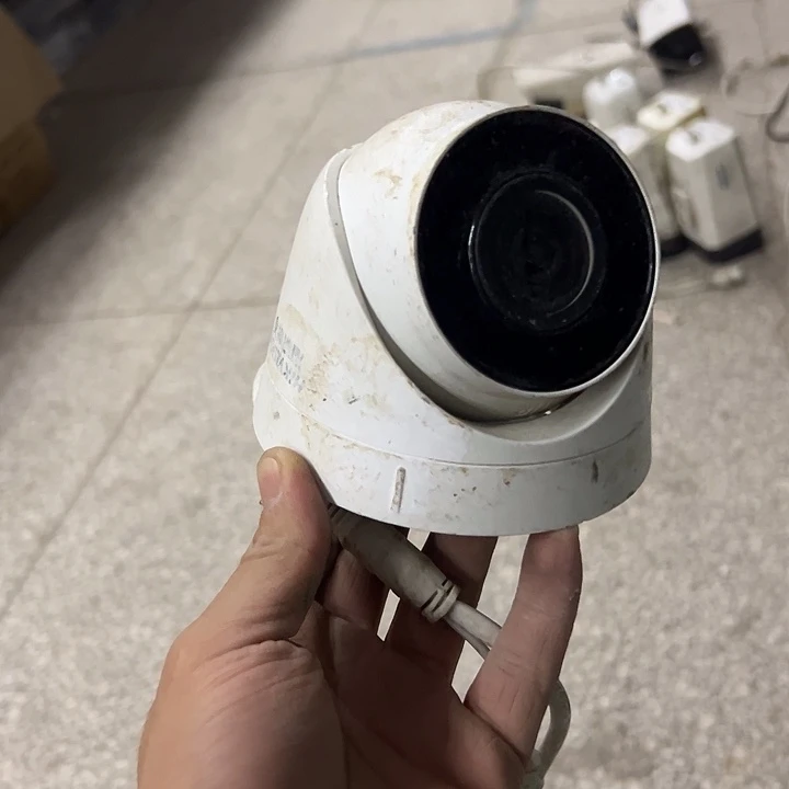 8新海康小半球圆200w 4mm poe