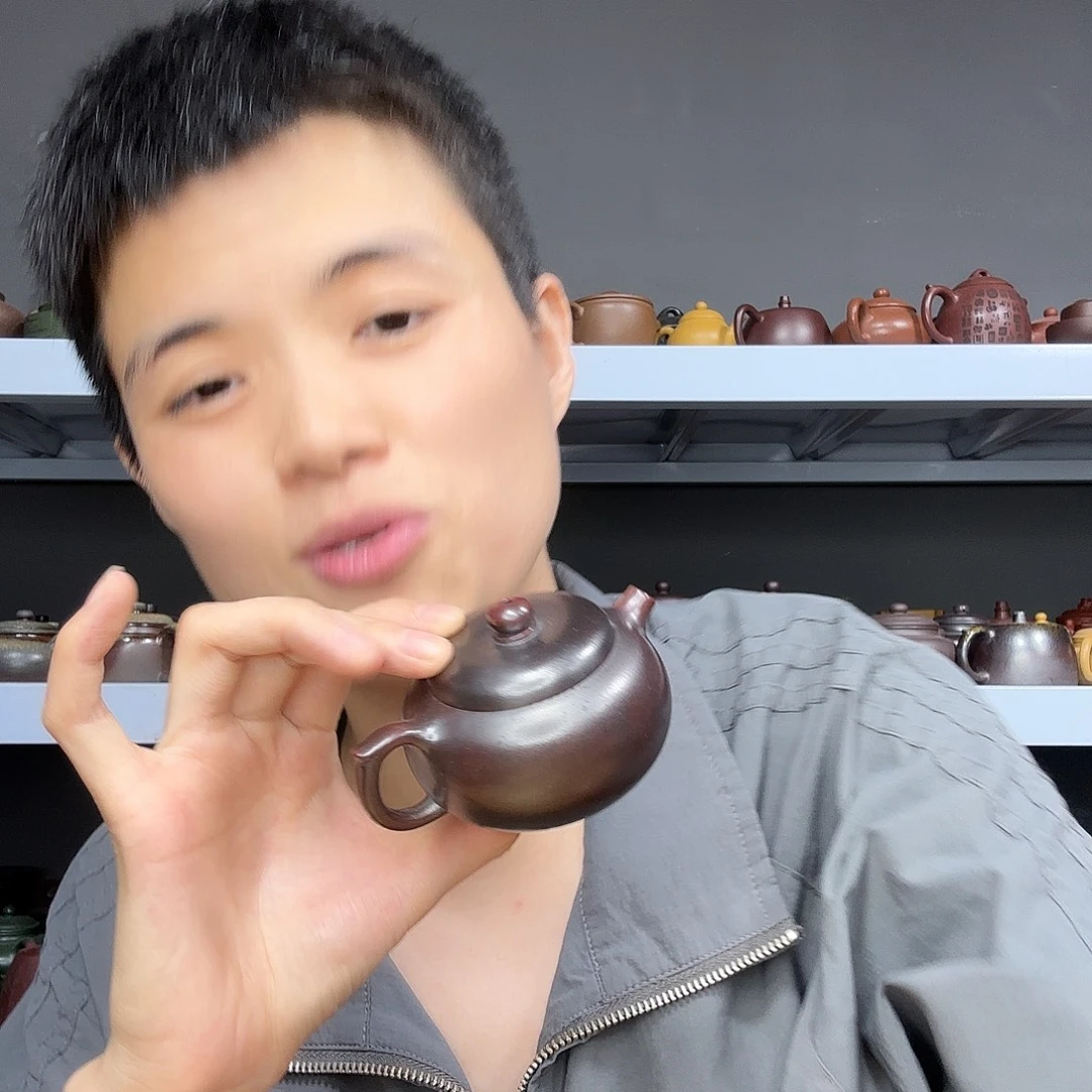 茶壶底槽青民间手艺人全手工制作