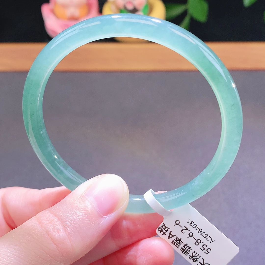 翡翠未镶嵌手镯天然翡翠