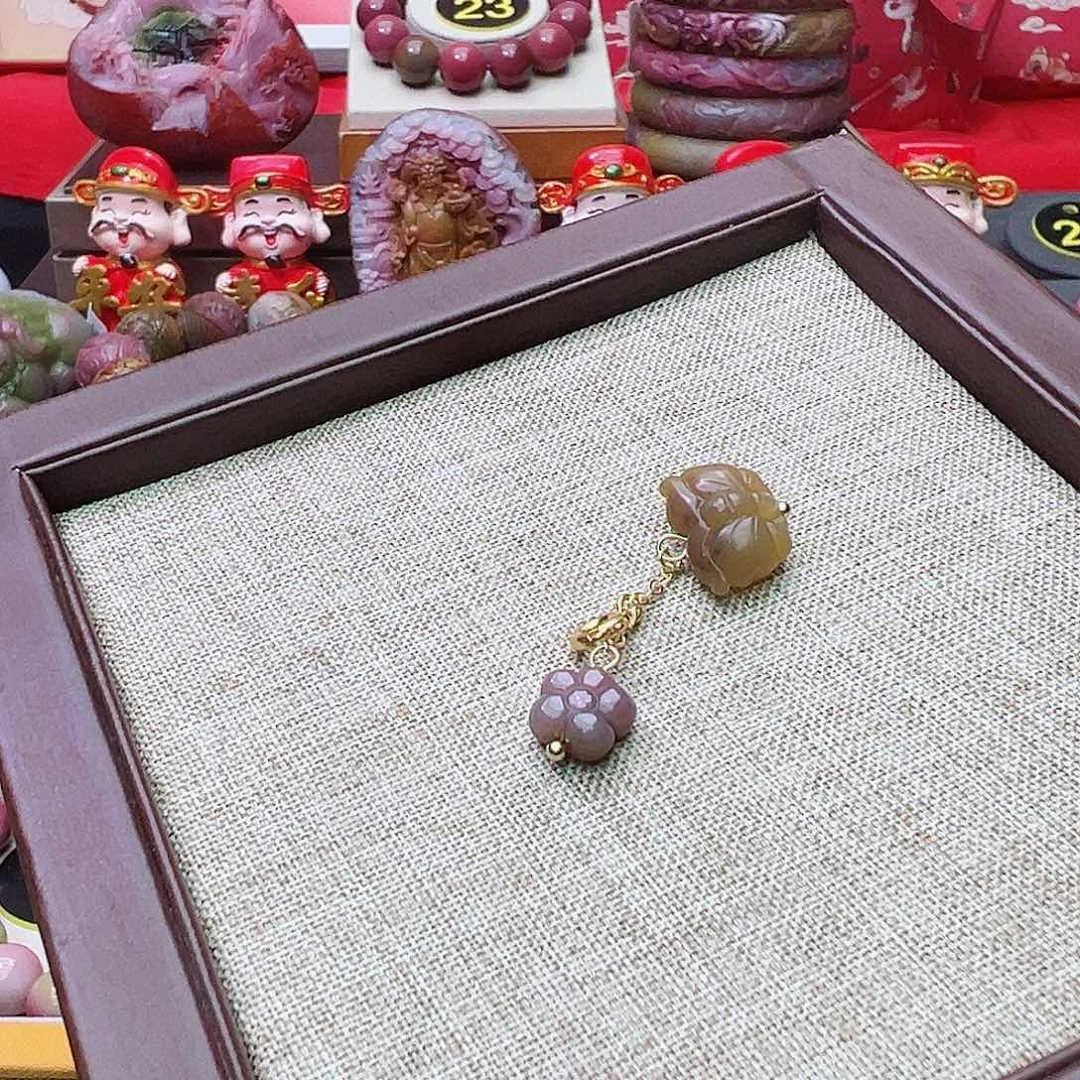 石英质玉盐源玛瑙定制未镶嵌