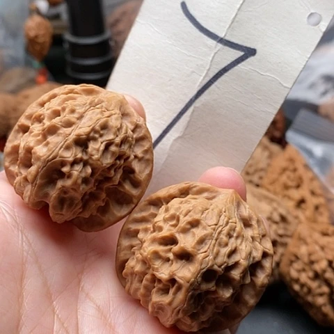 桃核吊坠38玉玲珑核桃