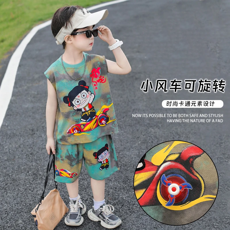 哪吒童装男童夏装套装2025款男孩夏季短袖帅气时髦运动迷彩两件套