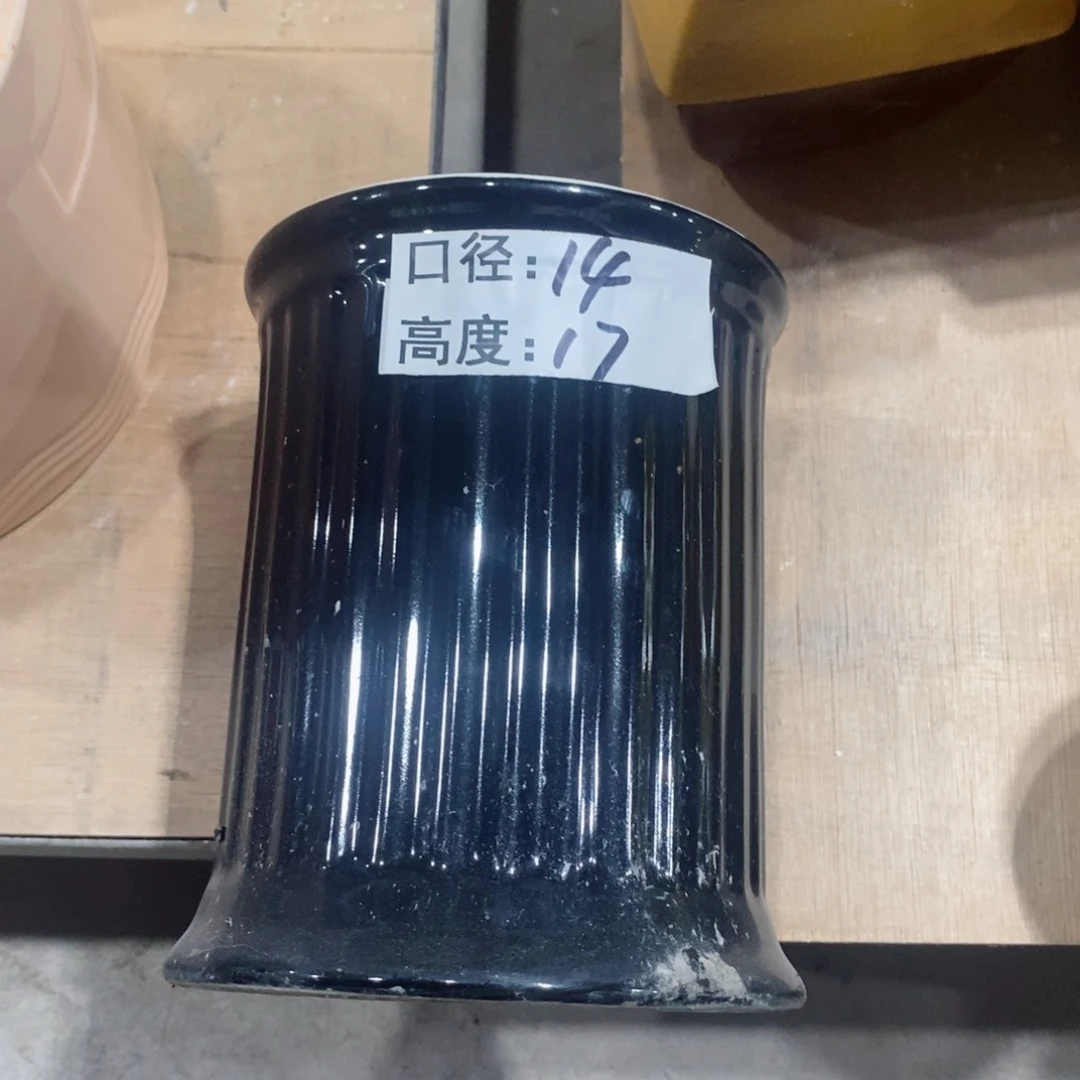【闪购商品】微瑕花盆-罗马柱14×17-1个黑