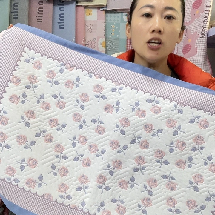 棉纱布处理蓝色玫瑰花