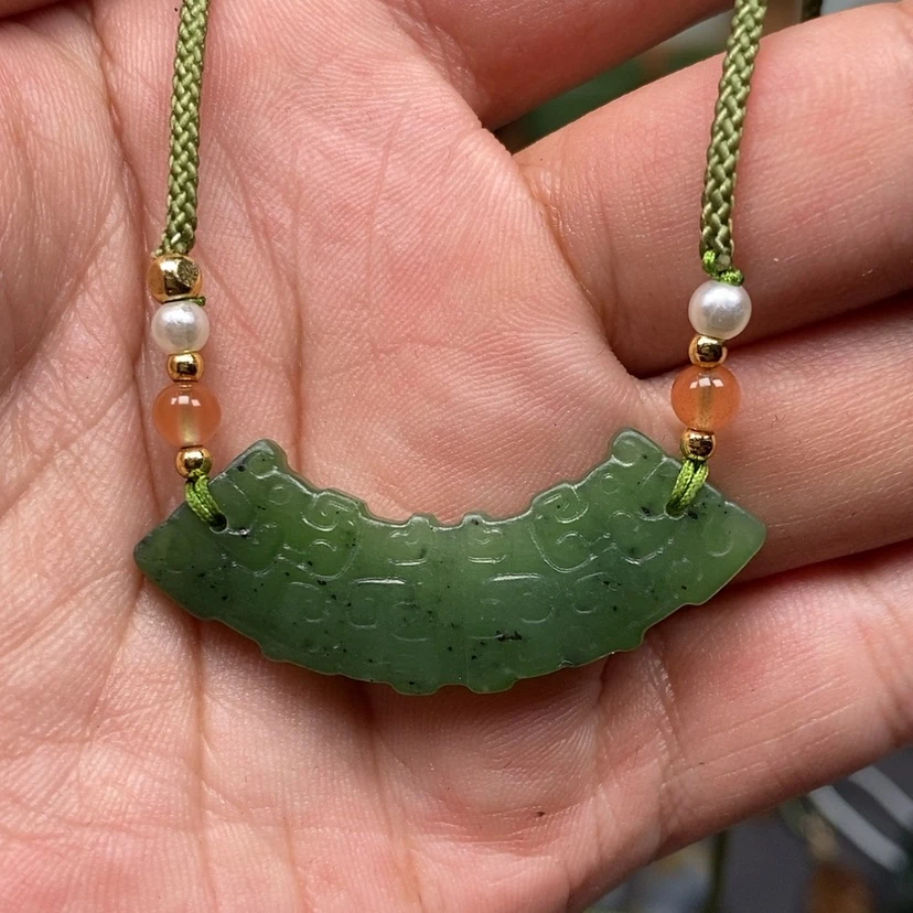 【闪购商品】和田玉（糖玉）未镶嵌颈饰@***?